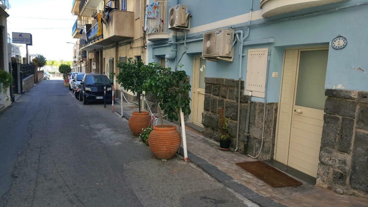 Bilocale Nefele Apartment Giardini Naxos Exterior photo